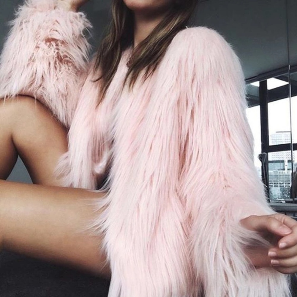 🆕️Vogue Faux Fur